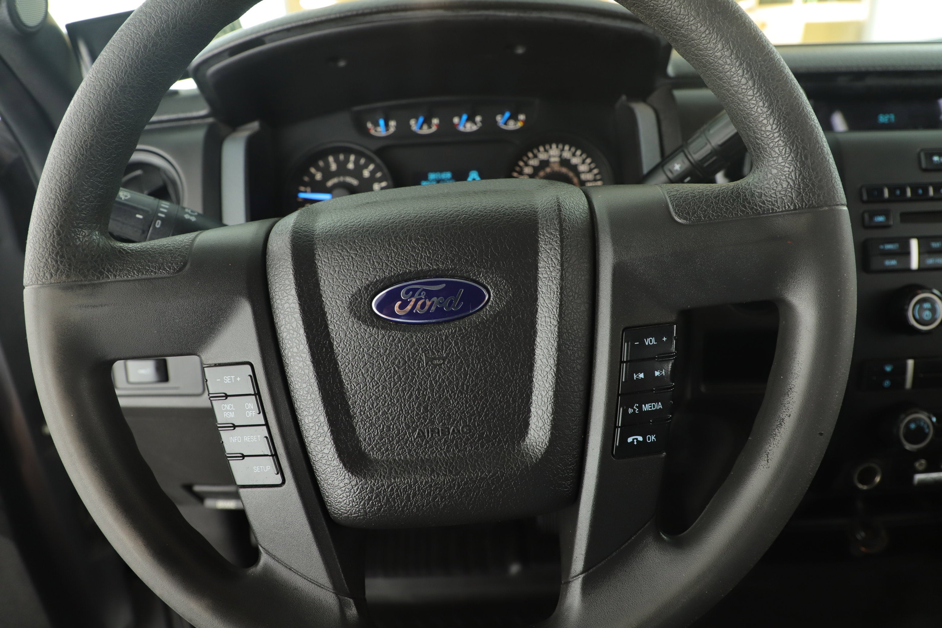 2013 Ford F-150 Base