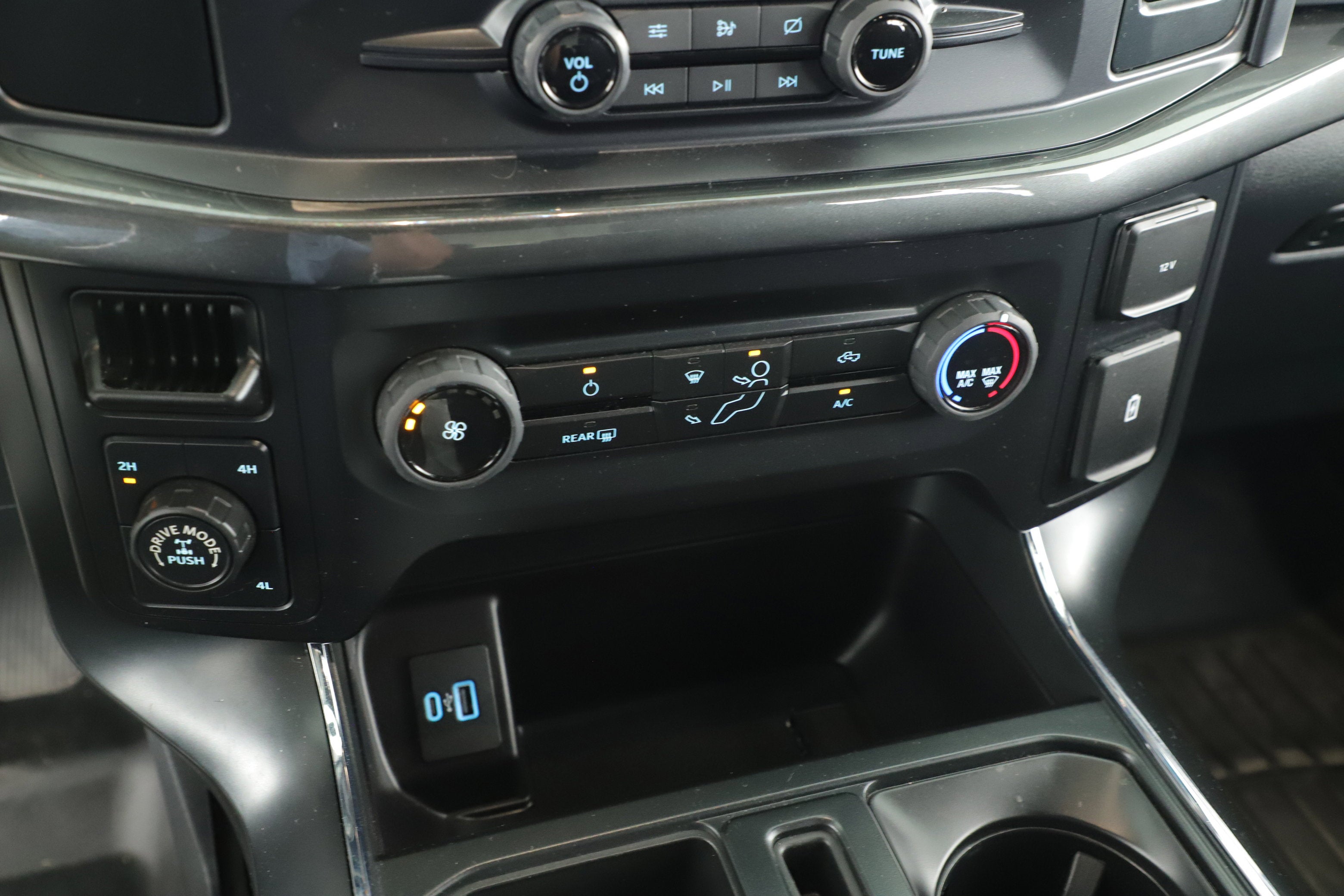 2021 Ford F-150 Base