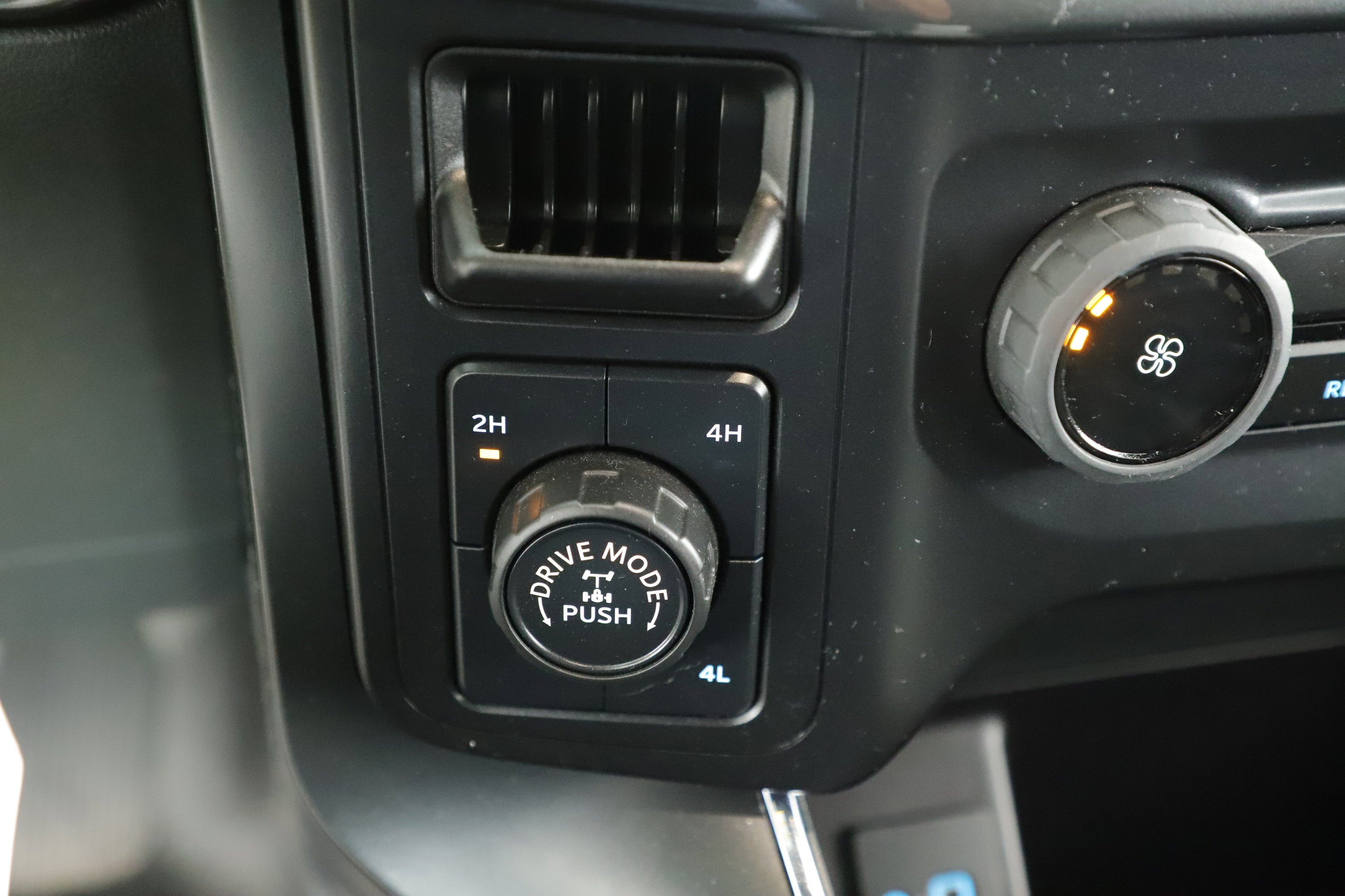 2021 Ford F-150 Base