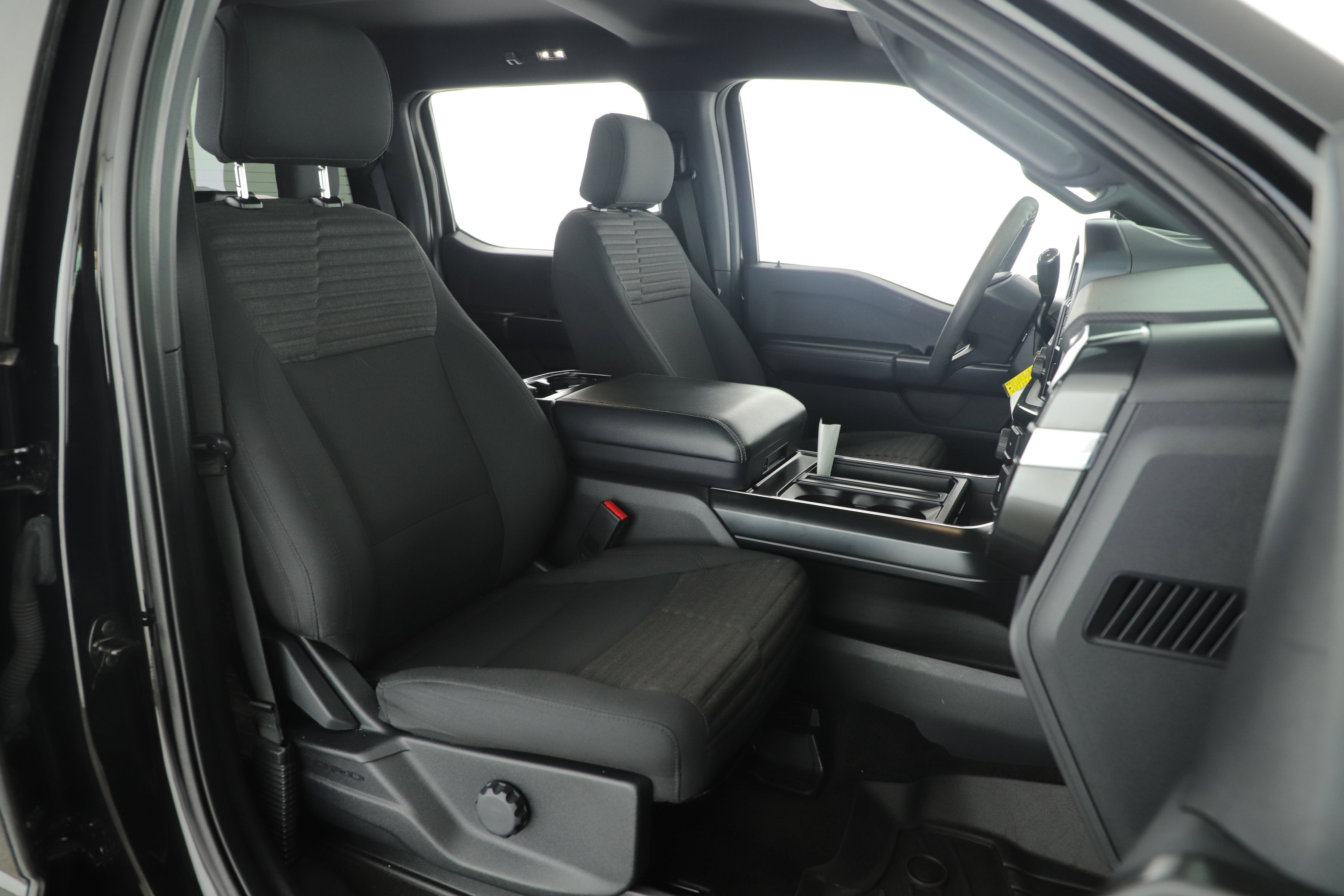 2021 Ford F-150 Base