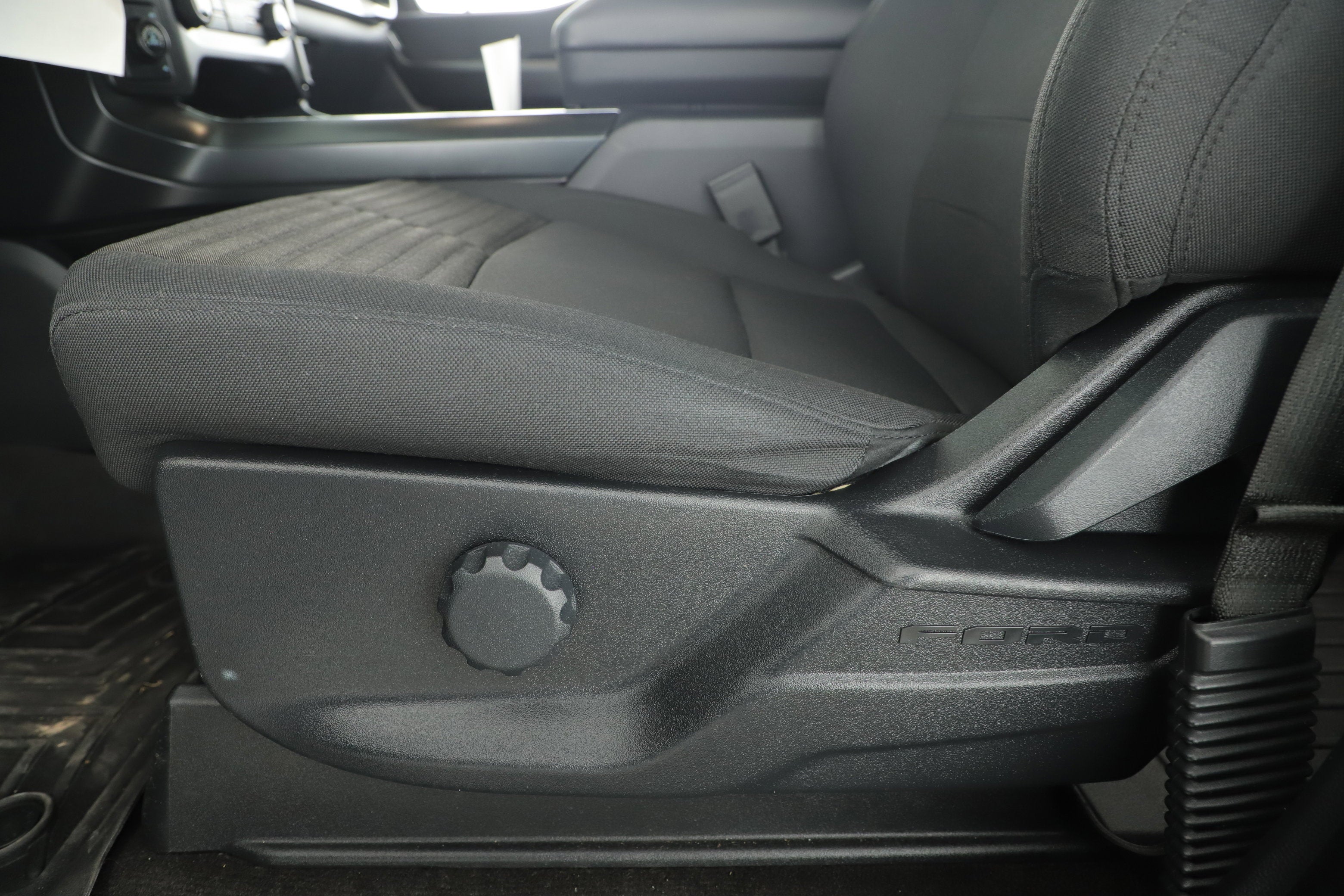 2021 Ford F-150 Base