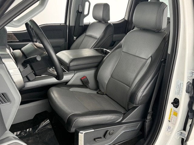 2022 Ford F-150 Base