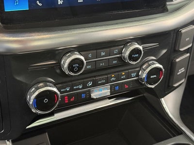 2022 Ford F-150 Base