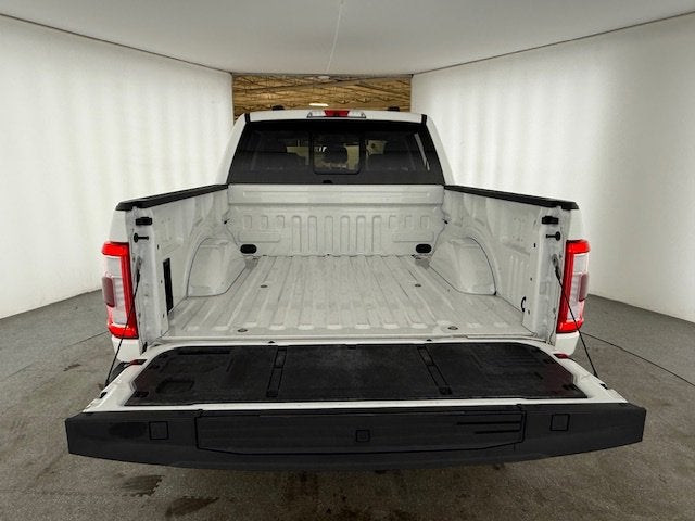 2022 Ford F-150 Base