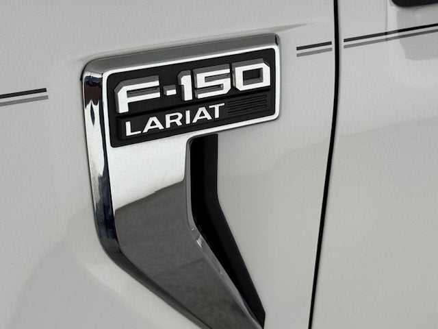 2022 Ford F-150 Base