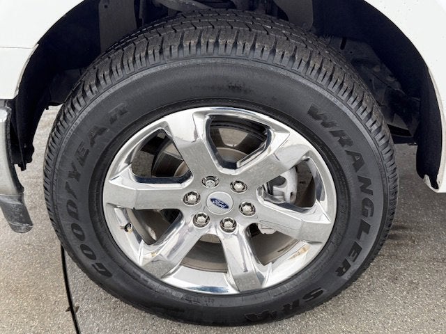 2022 Ford F-150 Base