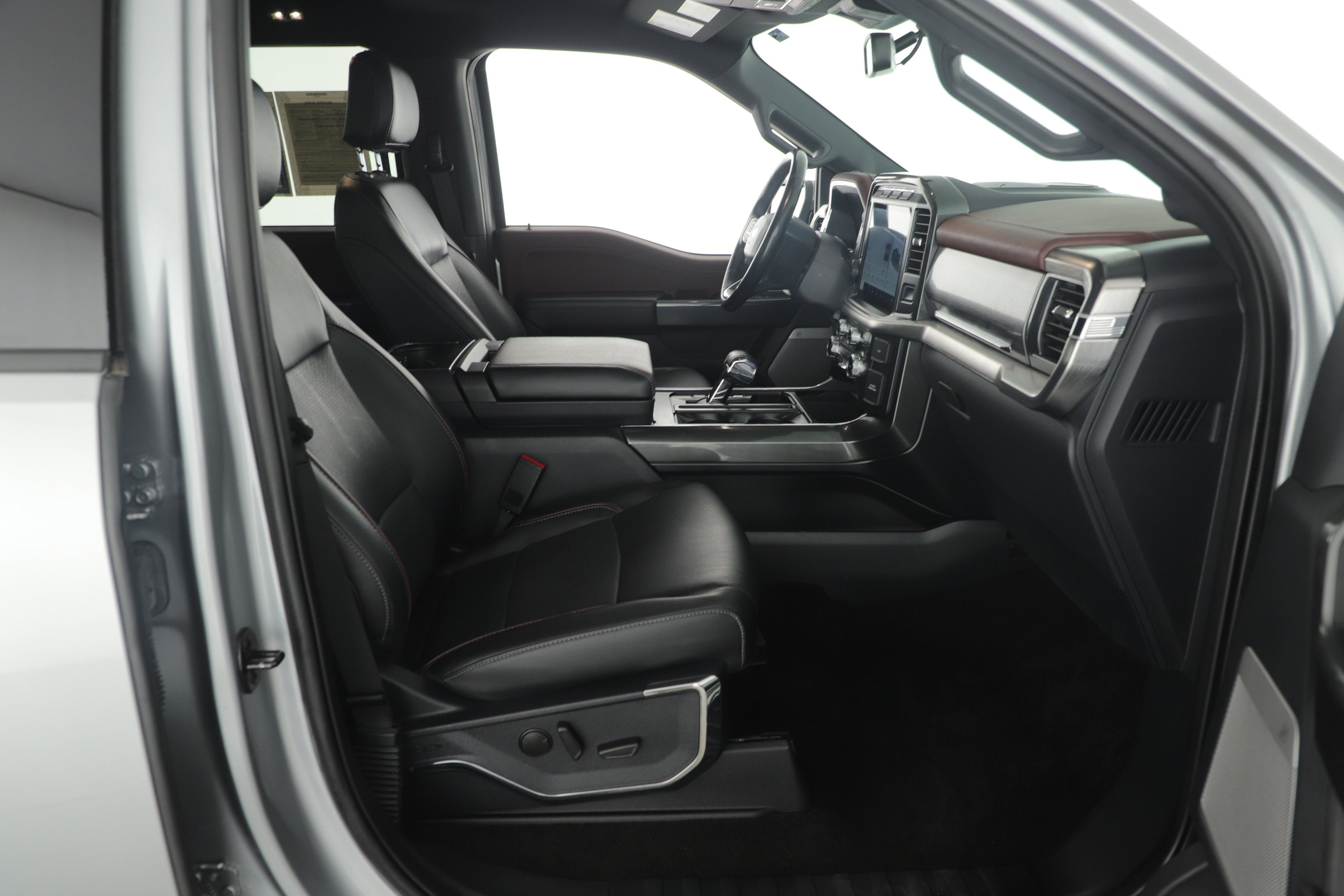 2022 Ford F-150 Base