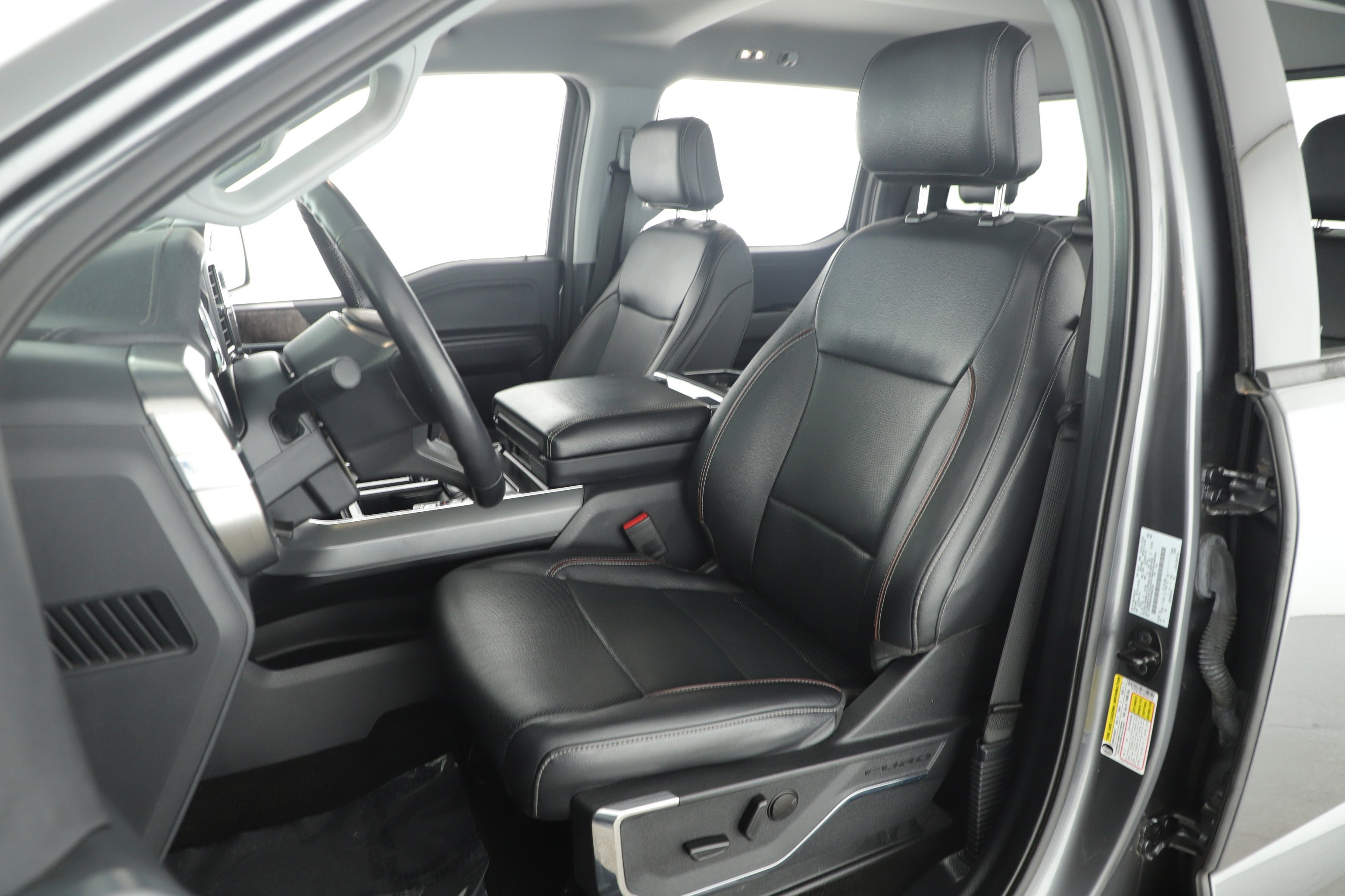 2022 Ford F-150 Base