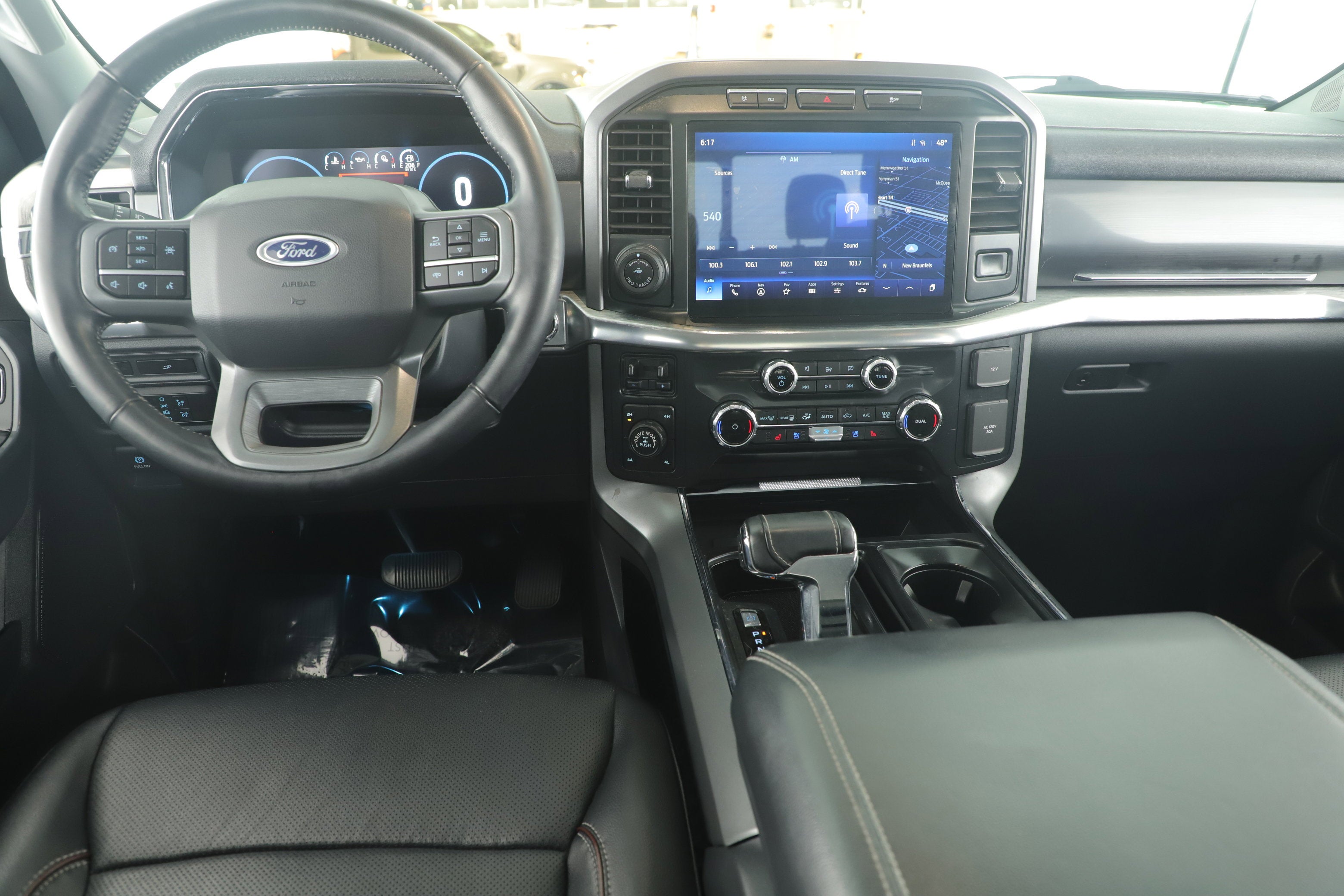 2022 Ford F-150 Base