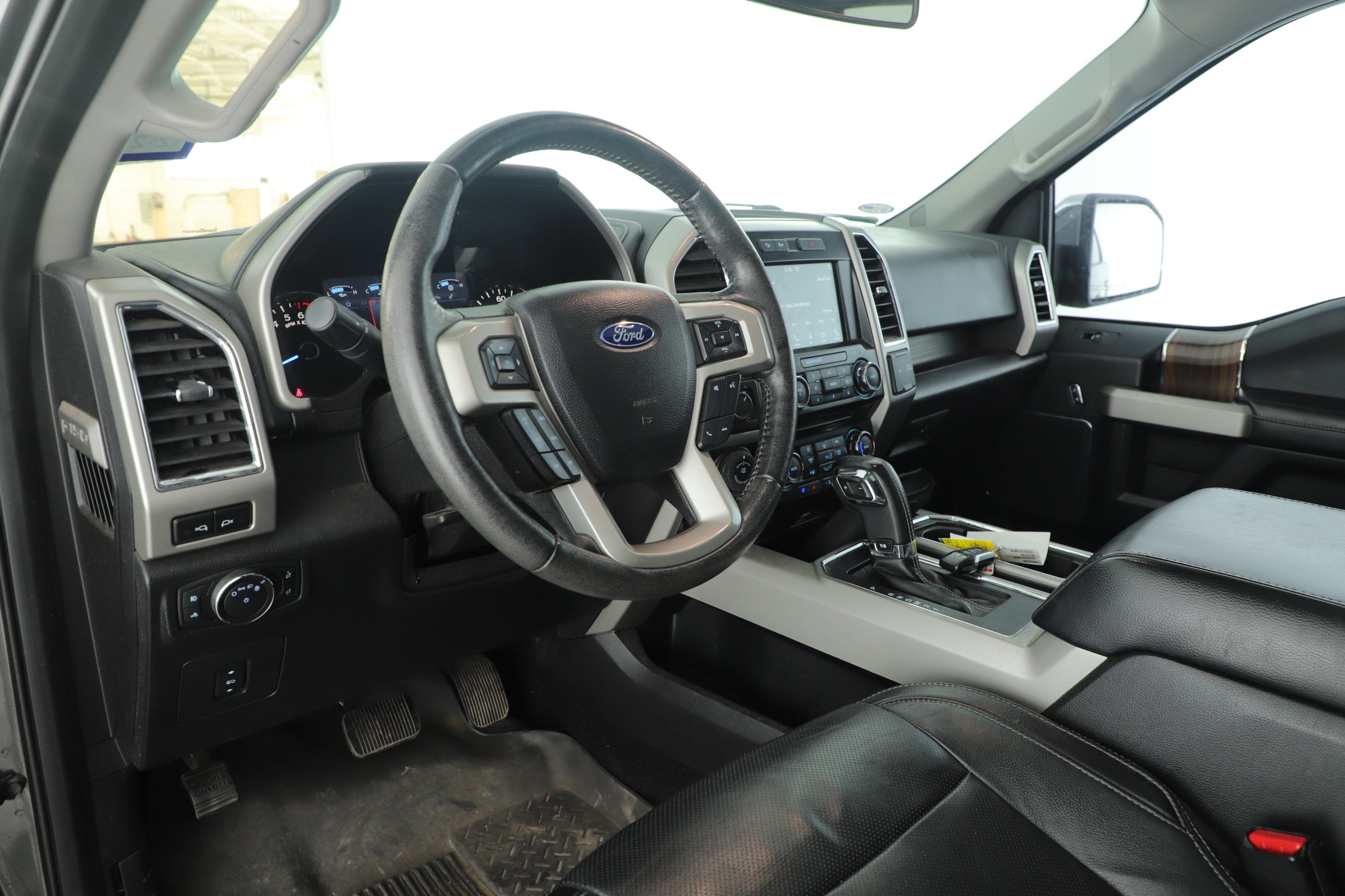 2017 Ford F-150 Base