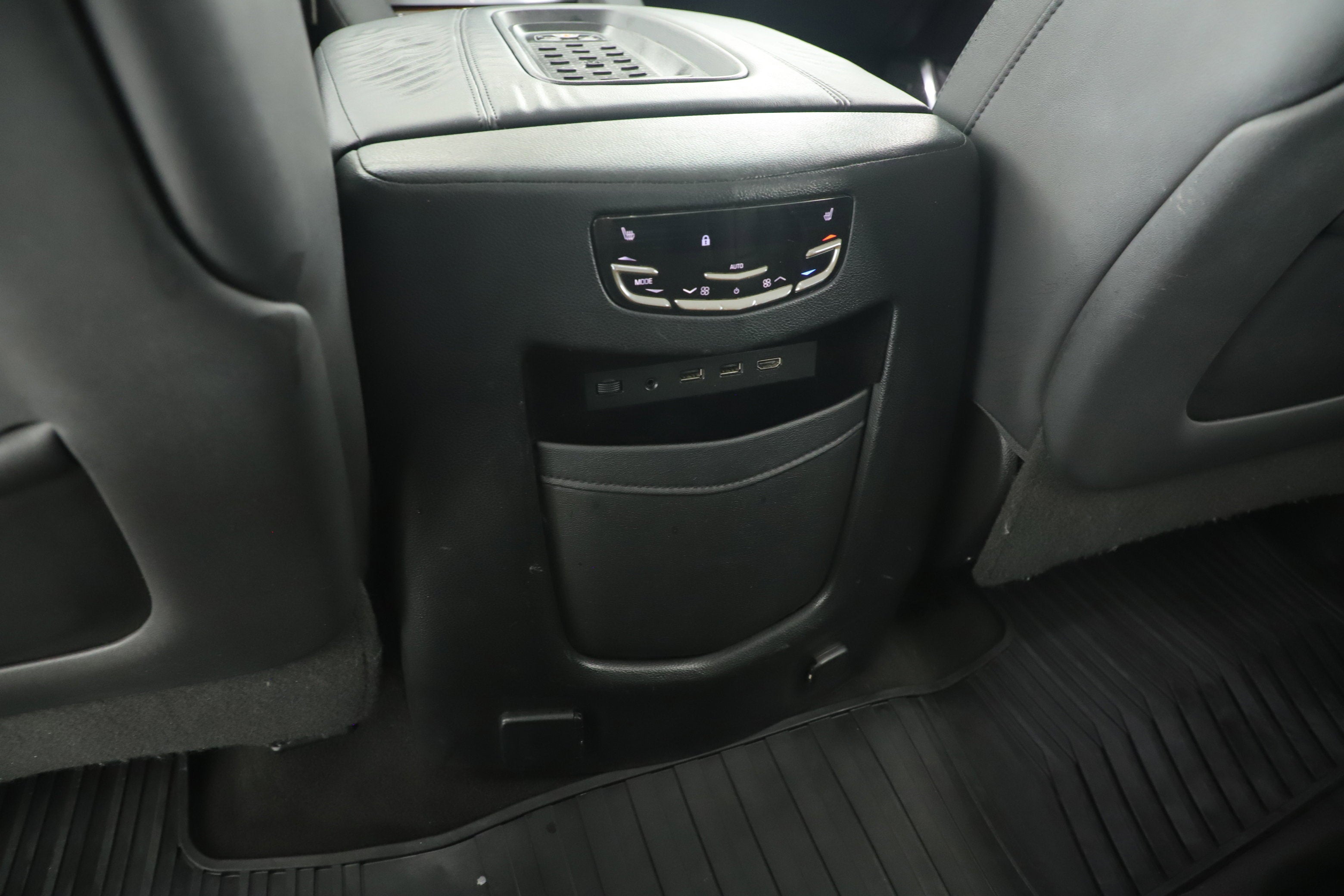 2017 Cadillac Escalade Premium Luxury