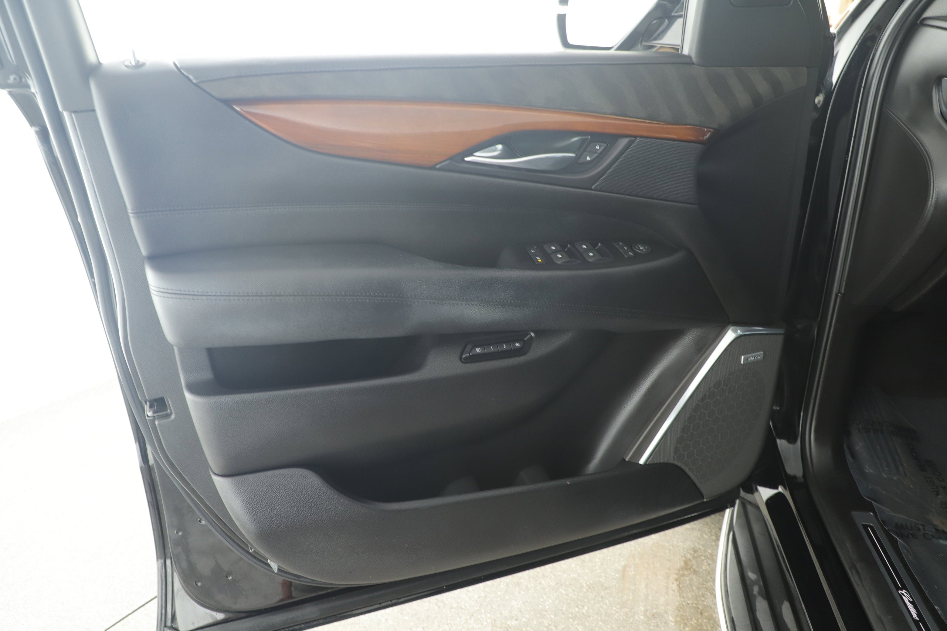 2017 Cadillac Escalade Premium Luxury