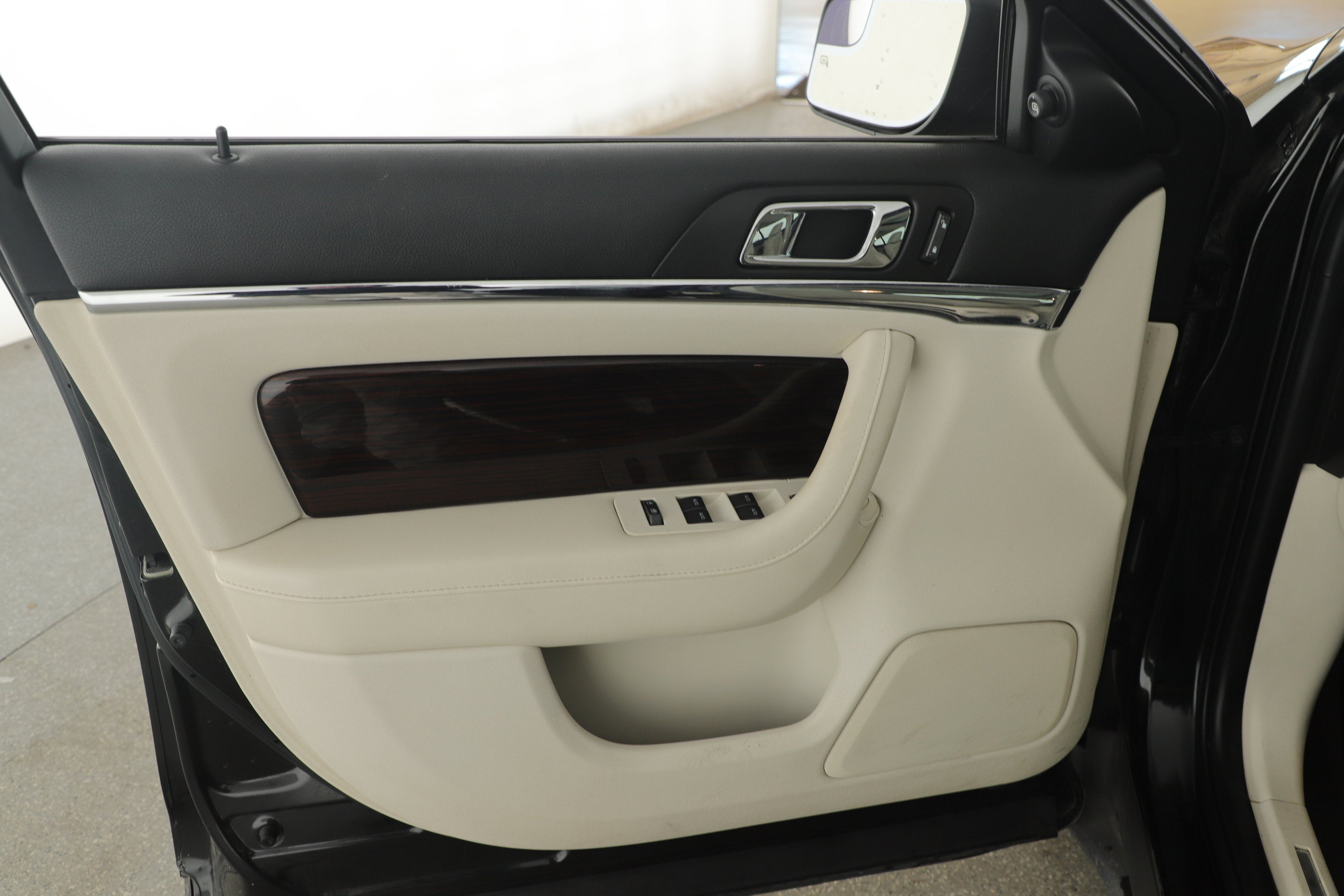 2011 Lincoln MKS w/EcoBoost