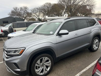 2022 Volkswagen Atlas 3.6L V6 SE w/Technology