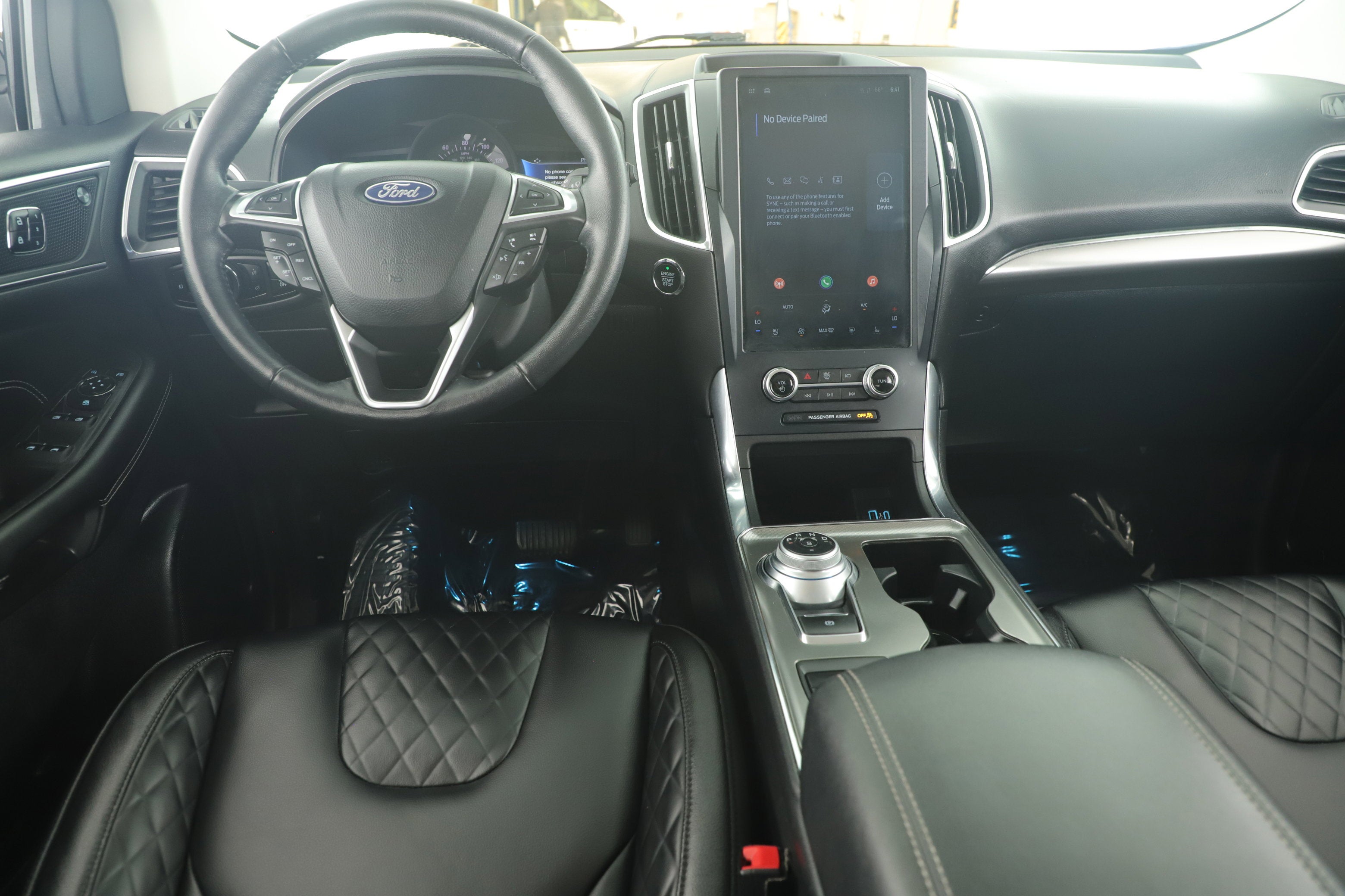2023 Ford Edge Titanium