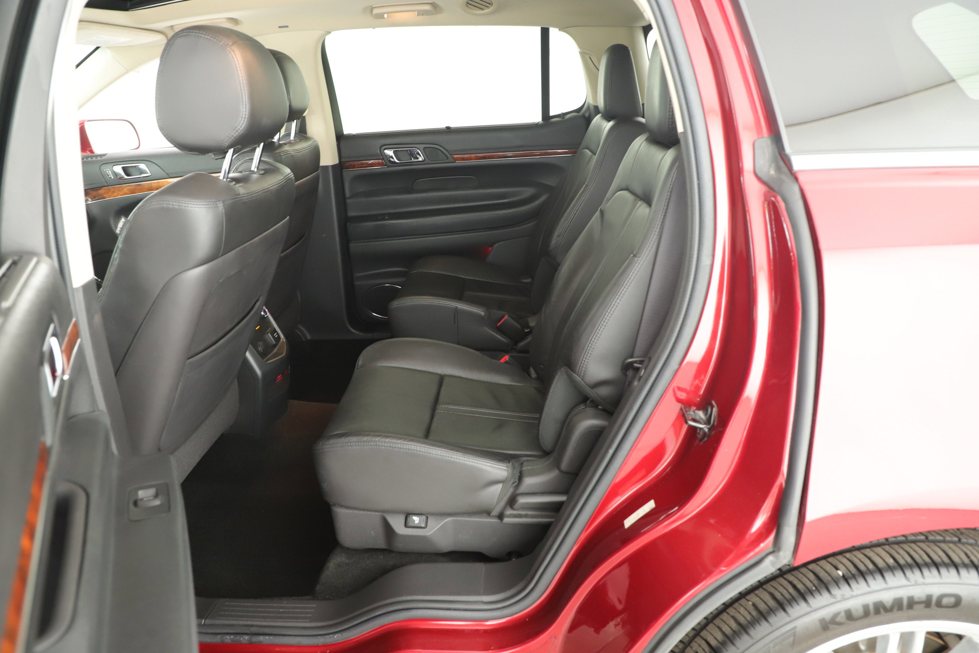 2016 Lincoln MKT EcoBoost