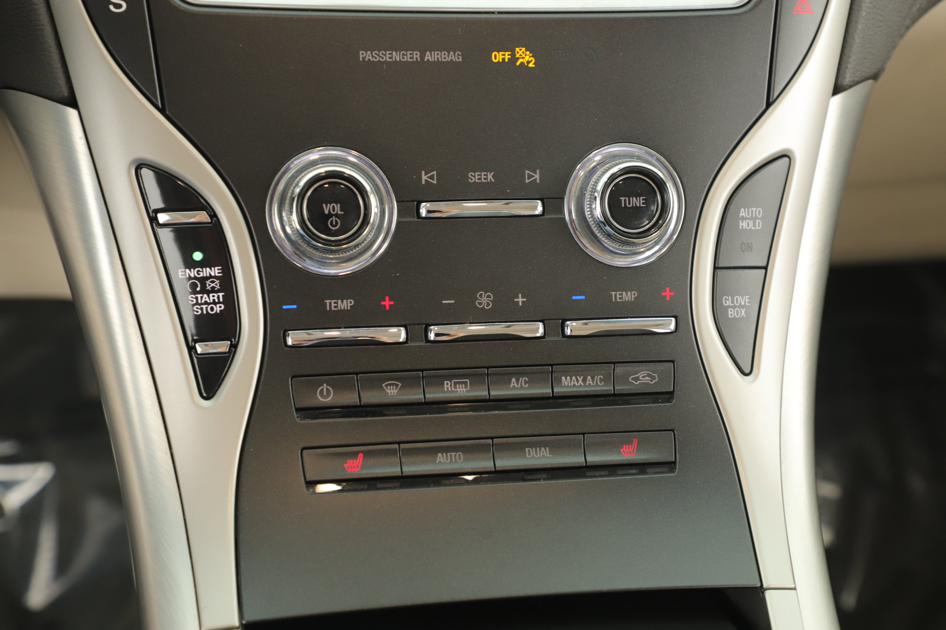 2020 Lincoln Nautilus Standard