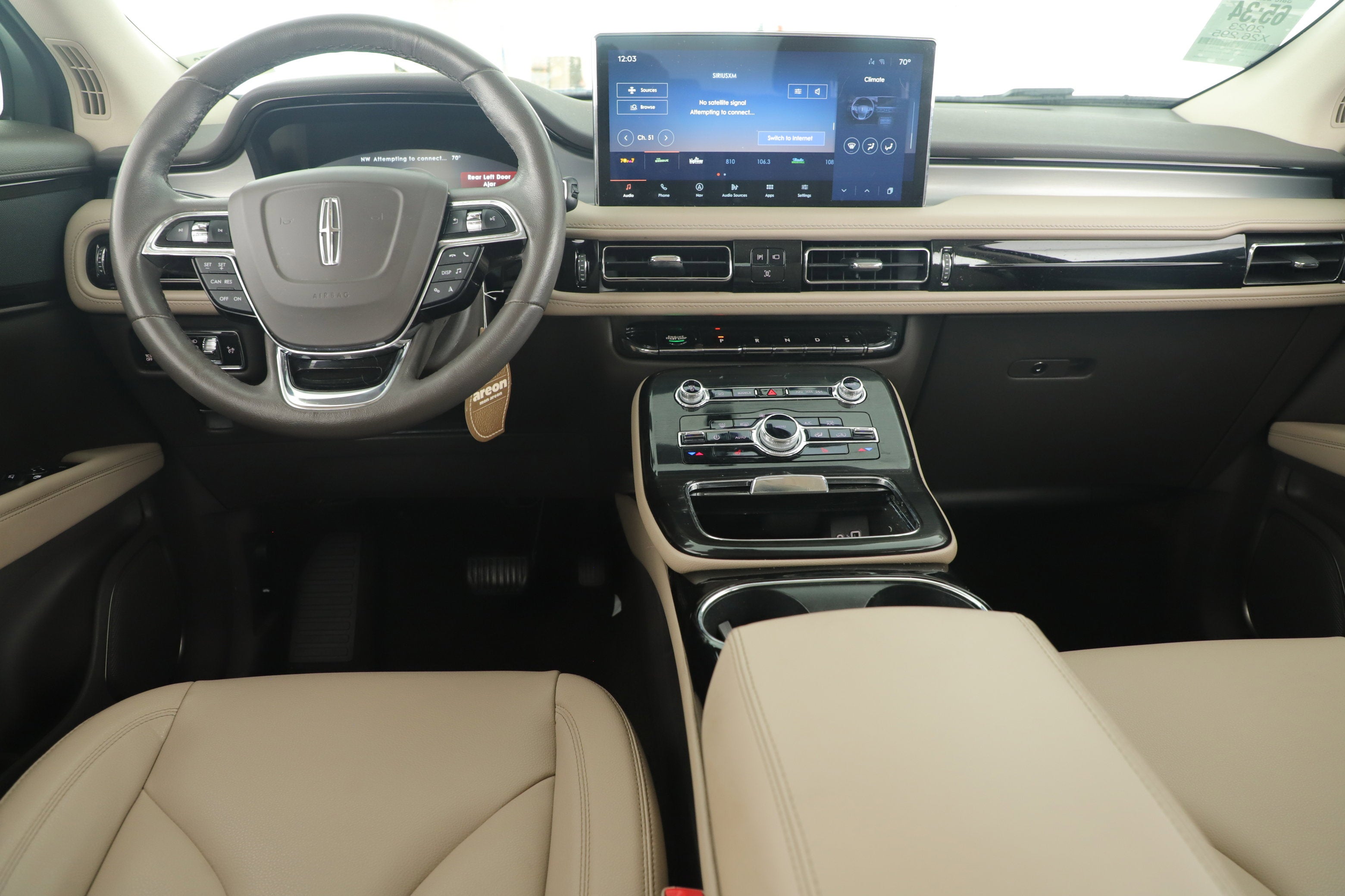 2023 Lincoln Nautilus Standard