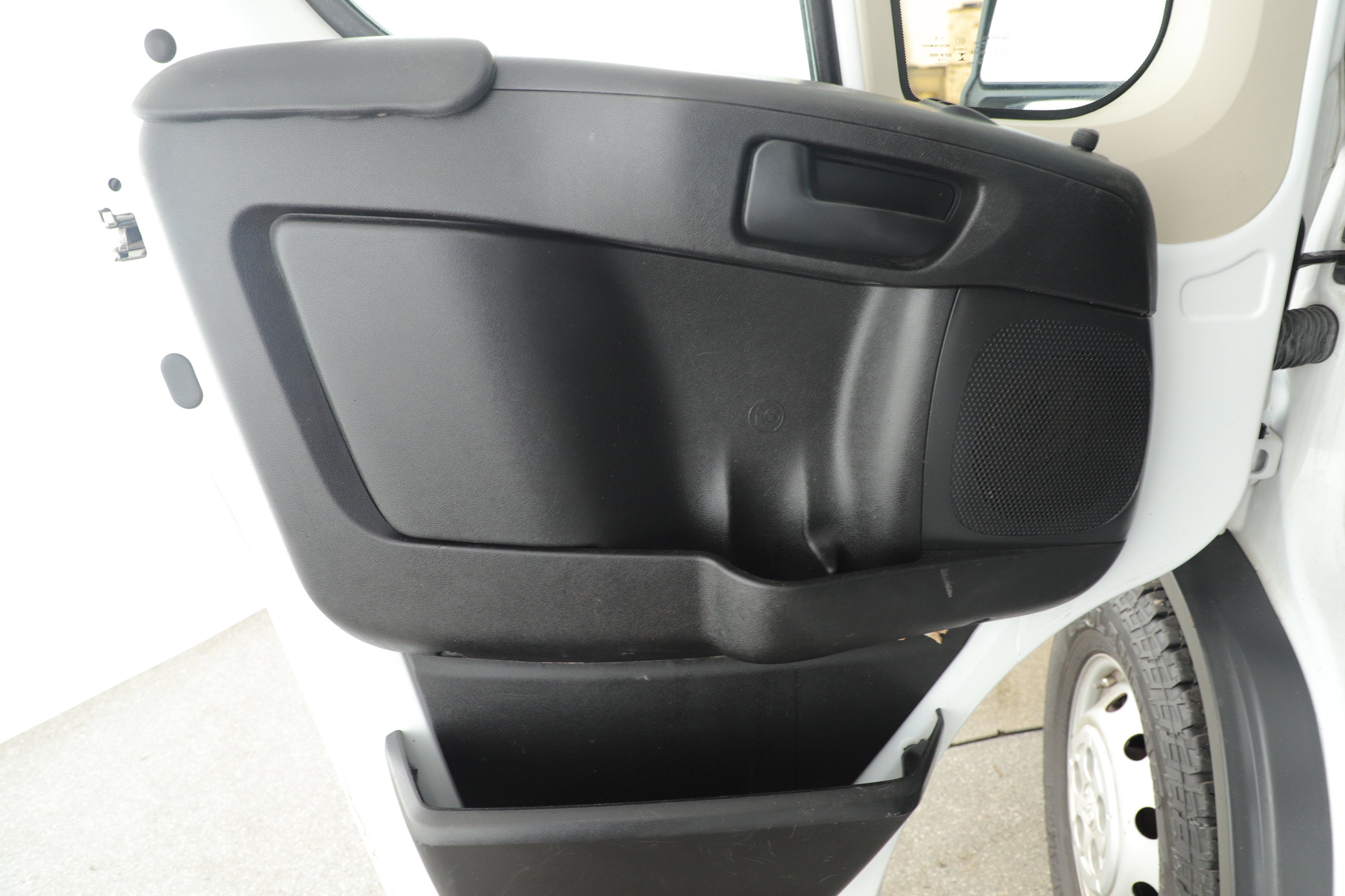 2018 RAM ProMaster Cutaway Base