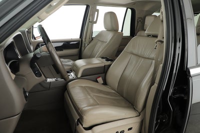 2017 Lincoln Navigator Select