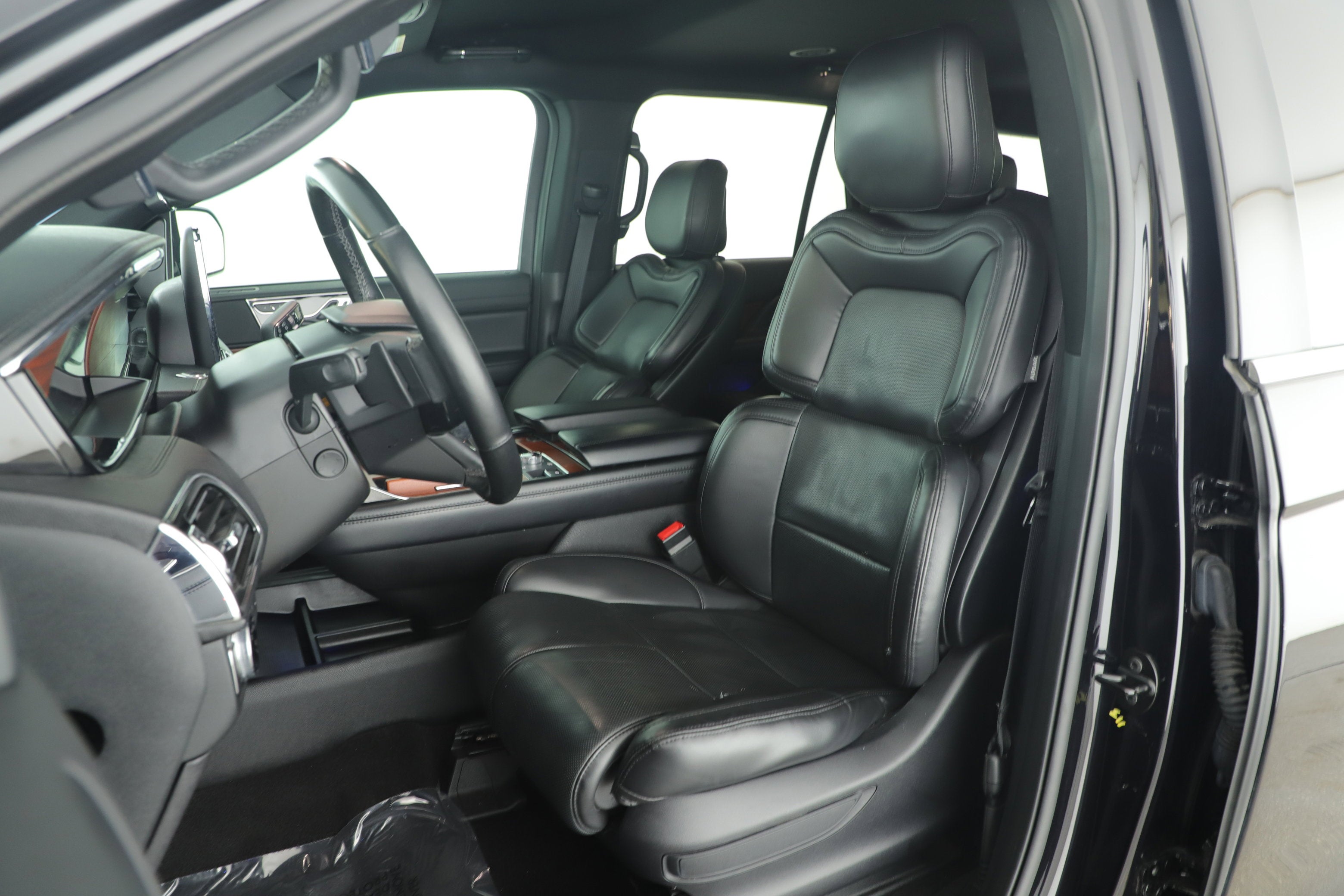 2020 Lincoln Navigator Standard