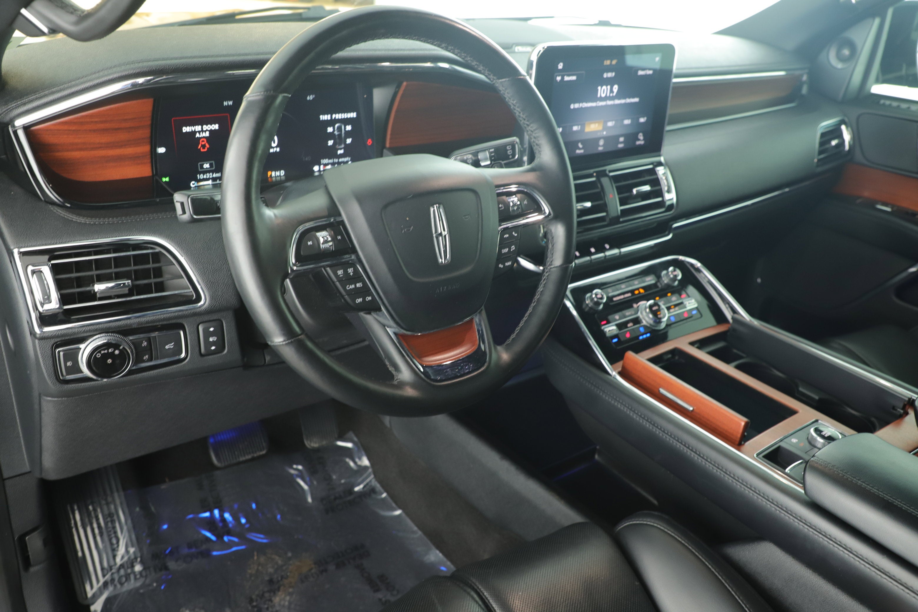 2020 Lincoln Navigator Standard