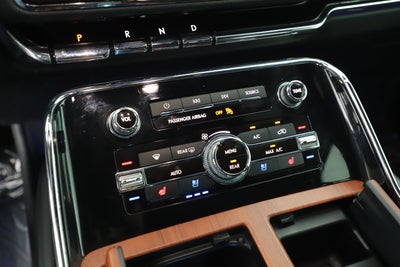 2020 Lincoln Navigator Standard