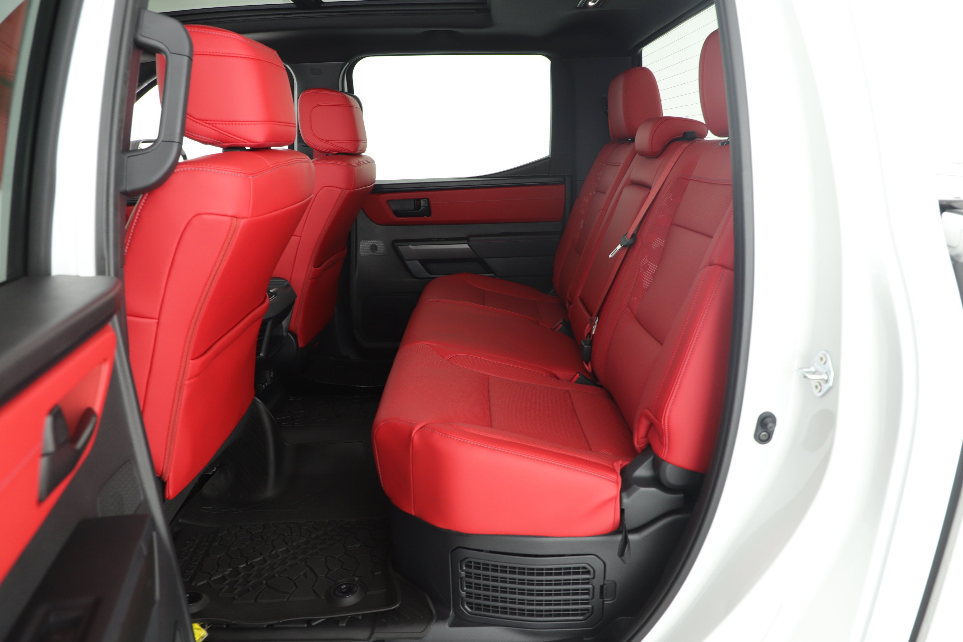 2025 Toyota Tundra 4WD TRD Pro Hybrid