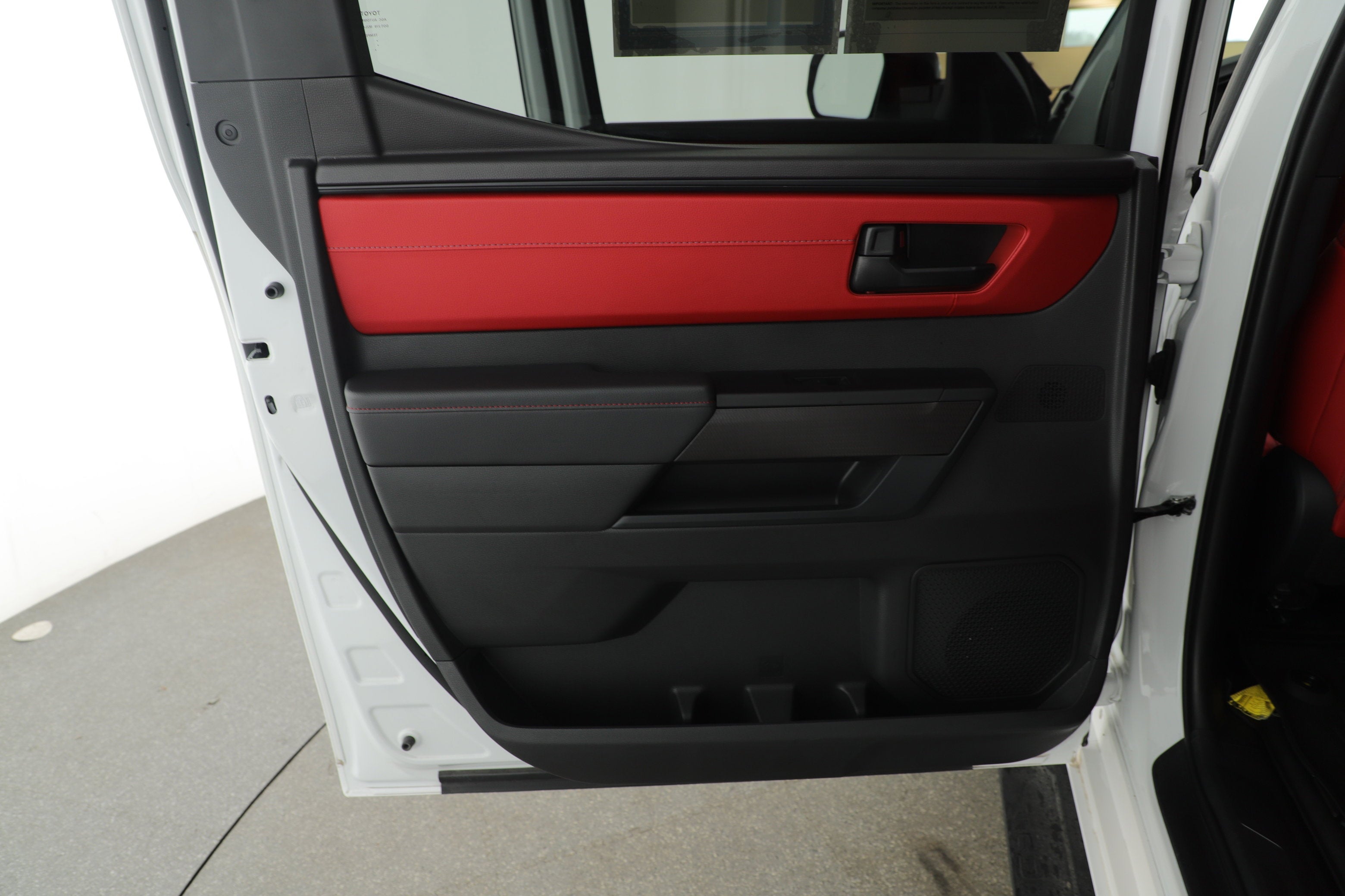 2025 Toyota Tundra 4WD TRD Pro Hybrid