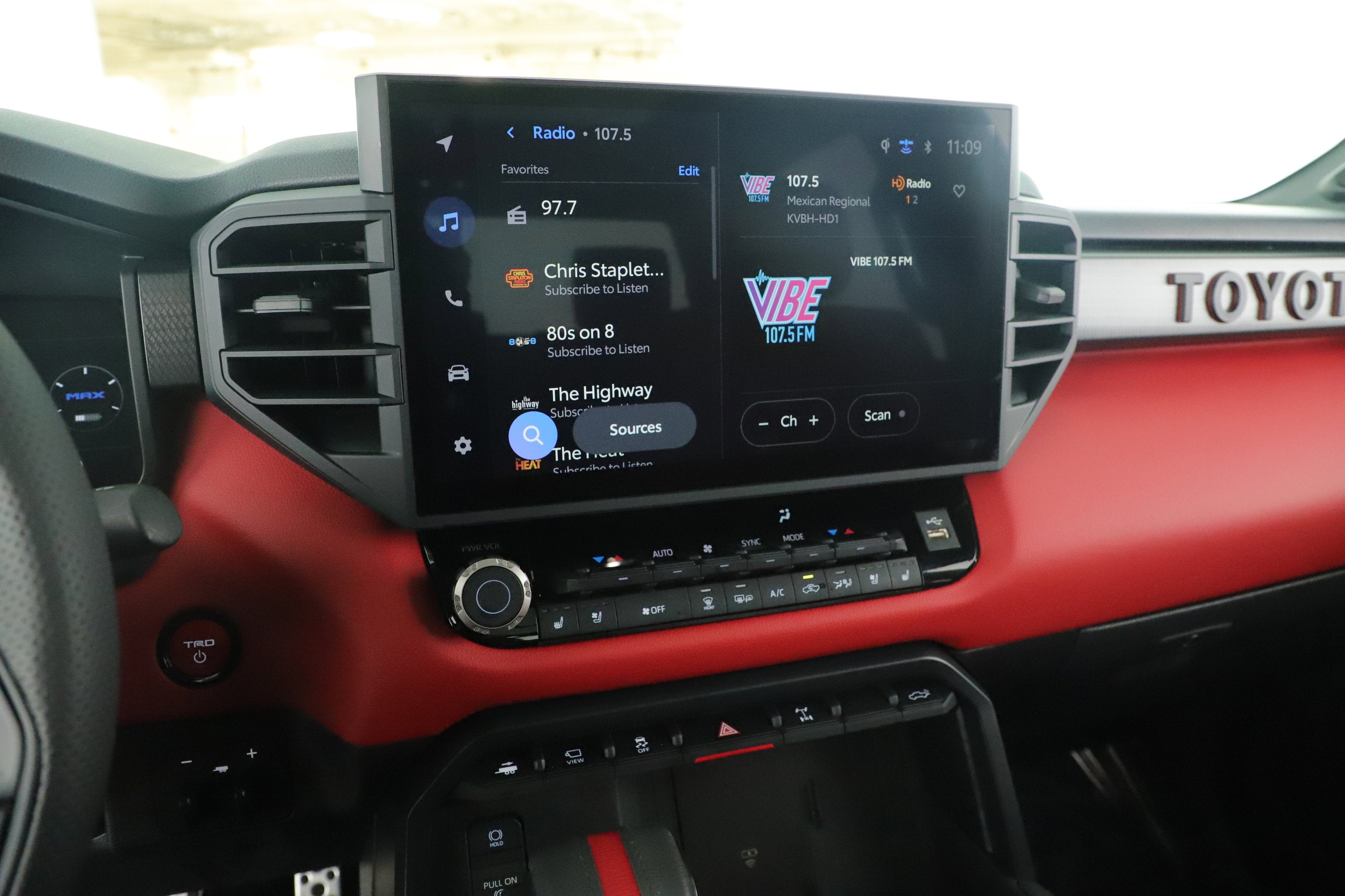 2025 Toyota Tundra 4WD TRD Pro Hybrid