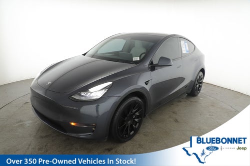 2023 Tesla Model Y Base