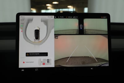 2023 Tesla Model Y Base