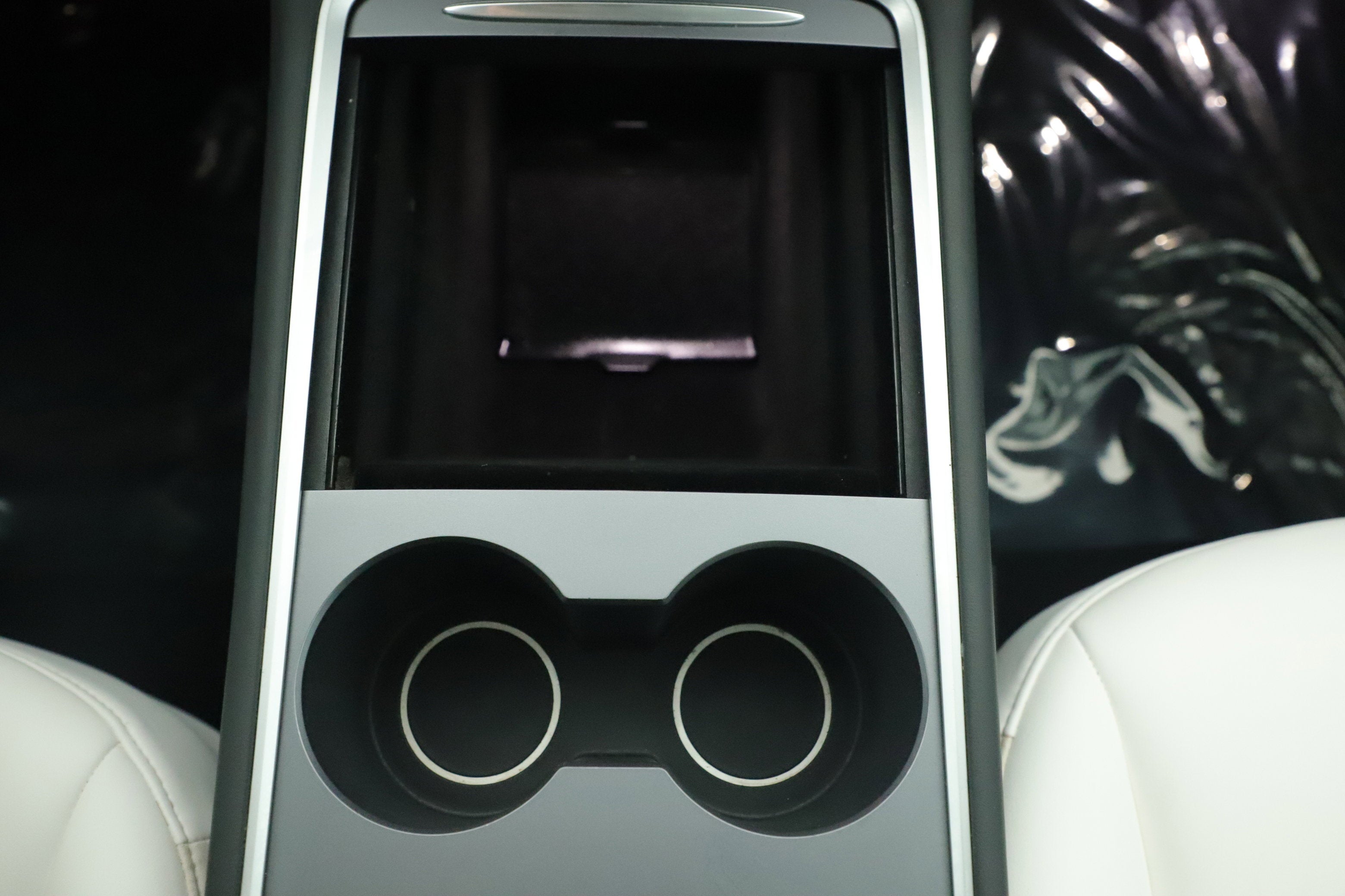 2023 Tesla Model Y Base