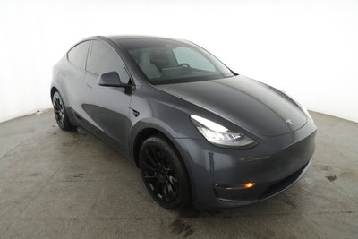 2023 Tesla Model Y Base