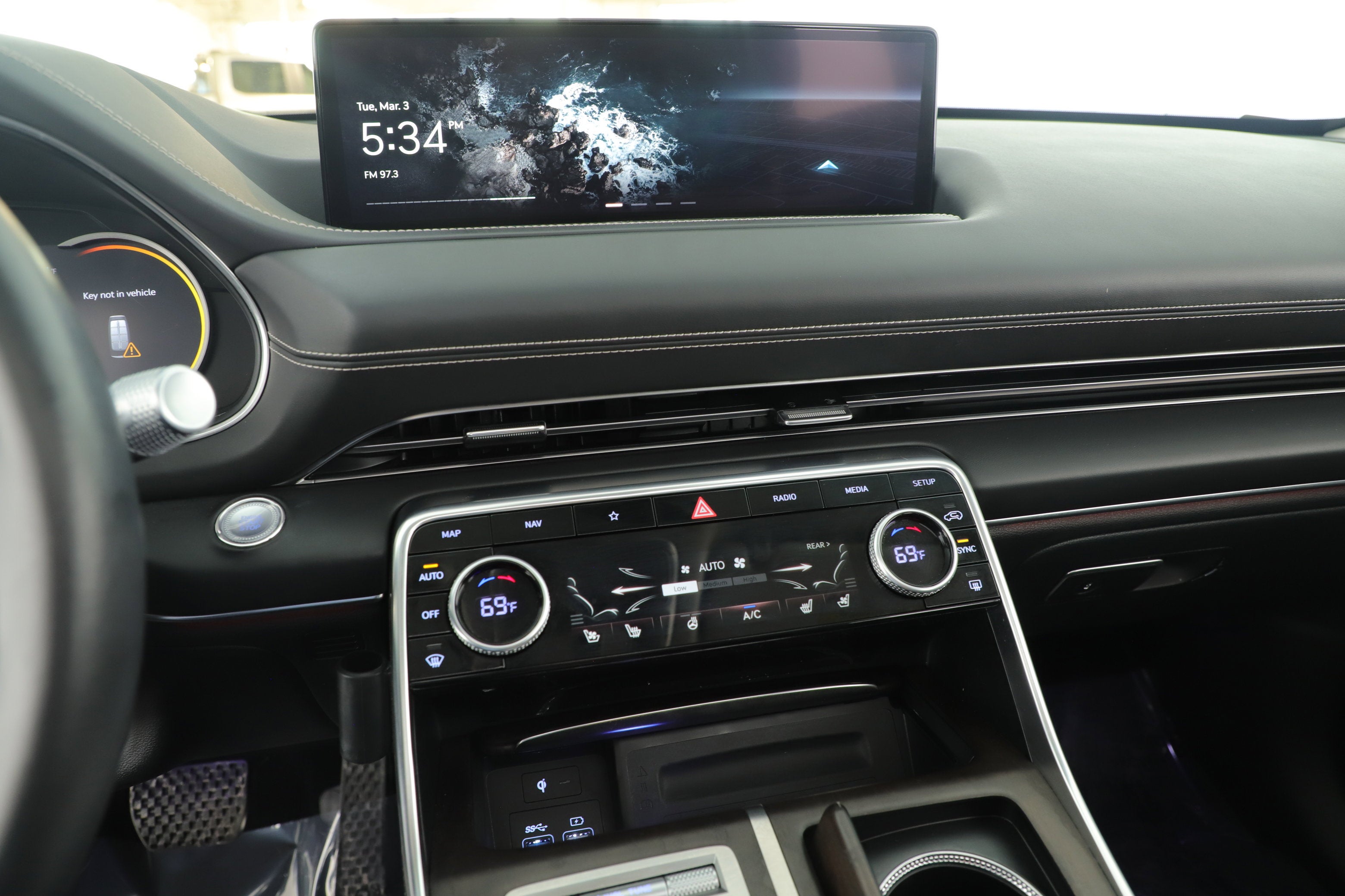 2021 Genesis GV80 Base