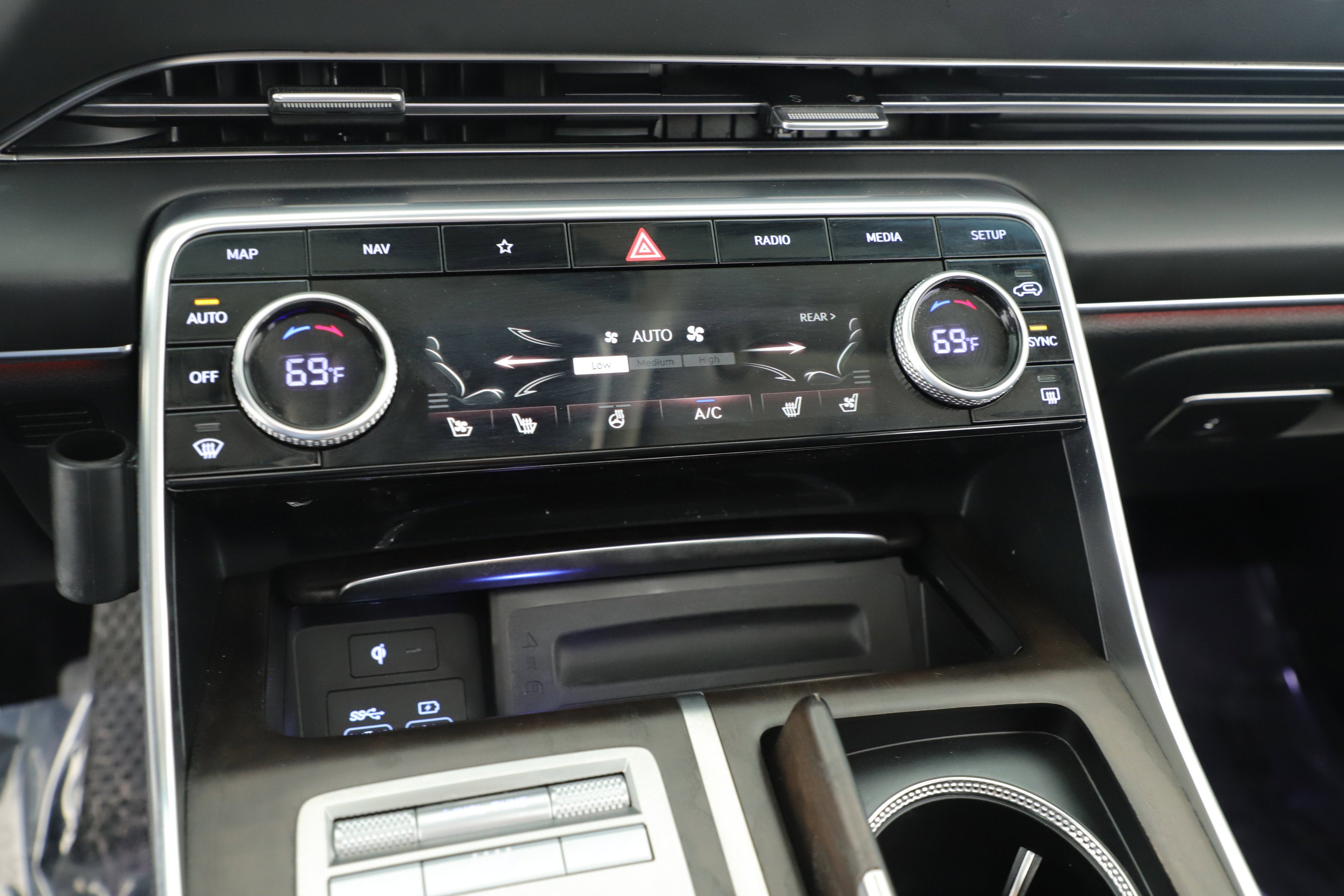 2021 Genesis GV80 Base