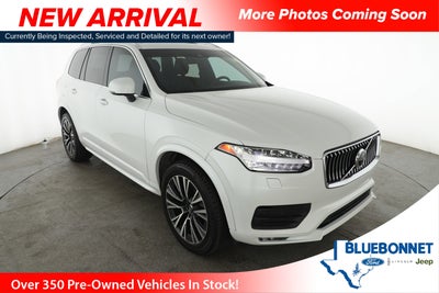 2022 Volvo XC90 Momentum